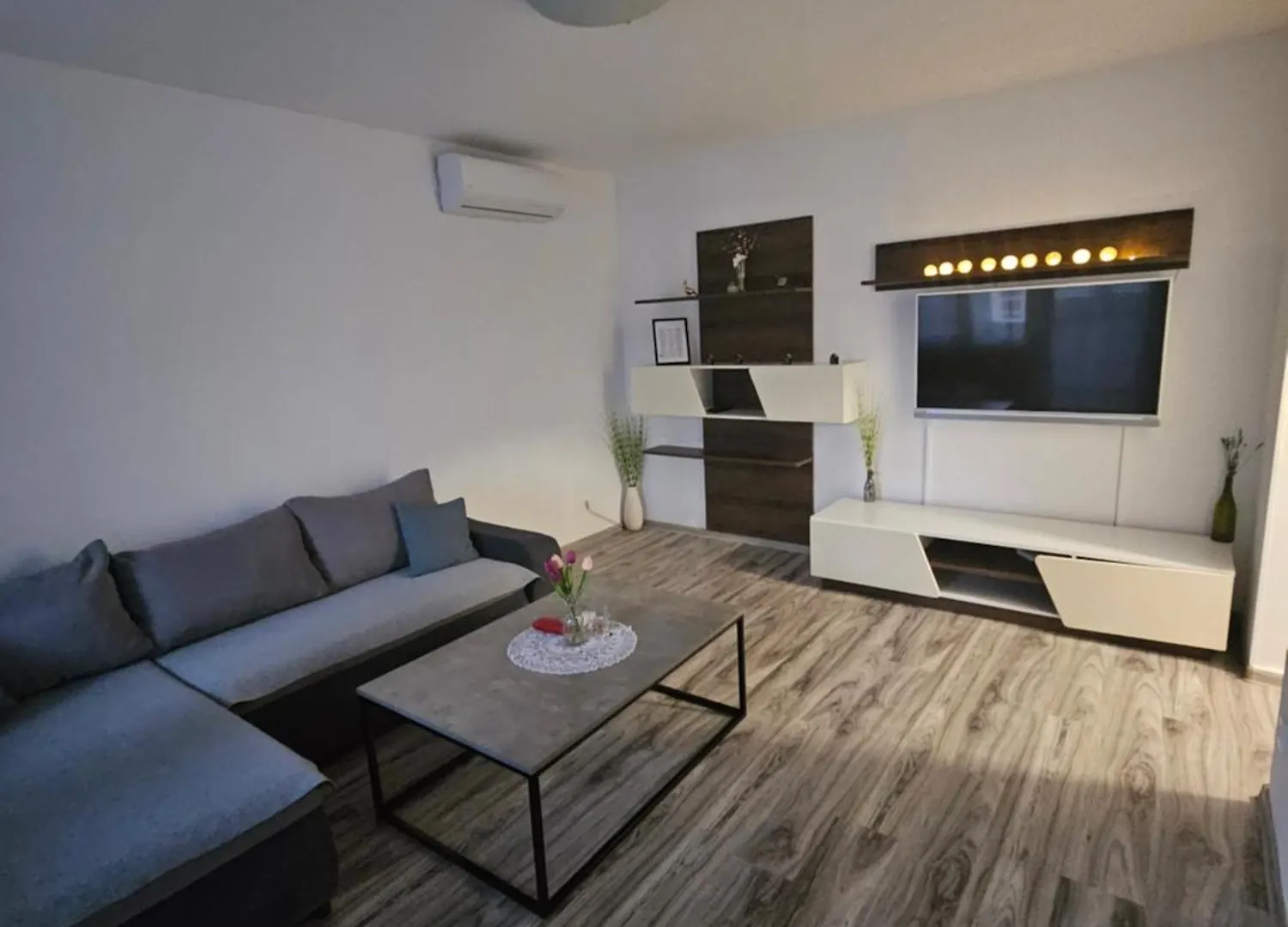 דירה אומאג Apartman Smit קרואטיה